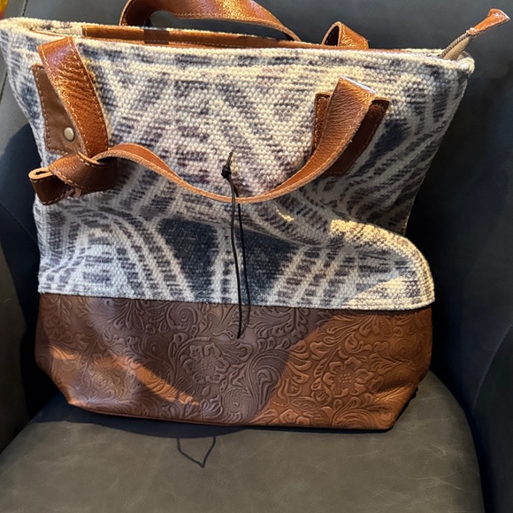 Myra Bag with Cream and Brown Pattern